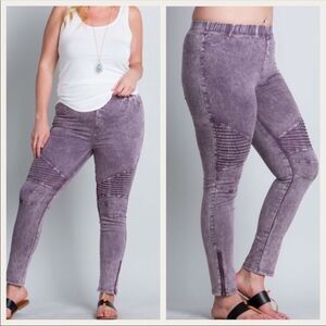 LILAC PANTS WITH ZIP ANKLE DETAIL